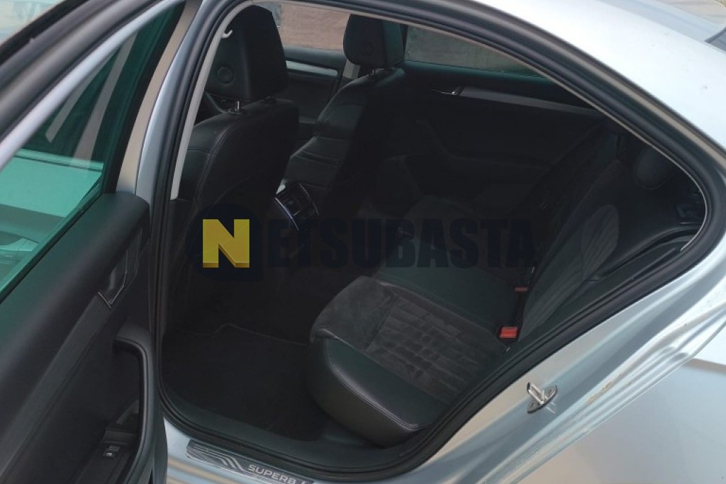 Skoda Superb 2.0 TDI DSG 2015