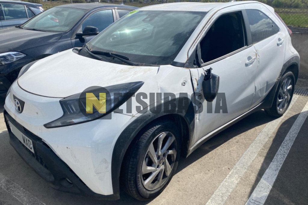 Toyota Aygo X Cross 2024