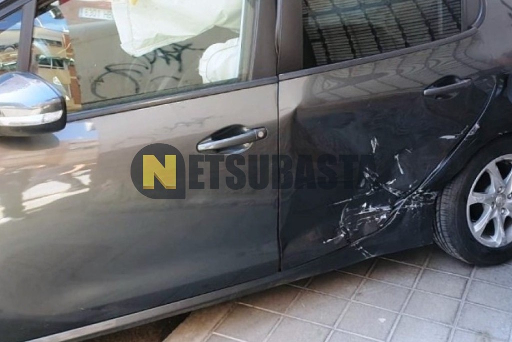 Peugeot 208 1.2 PureTech 2016