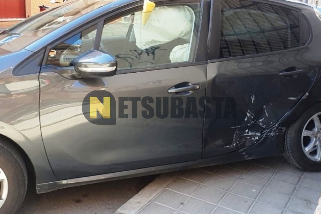 Peugeot 208 1.2 PureTech 2016