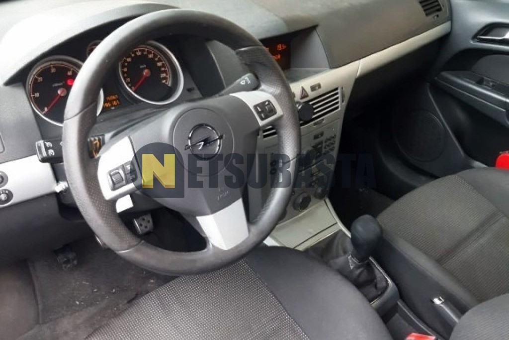 Opel Astra 1.9 CDTi 2007