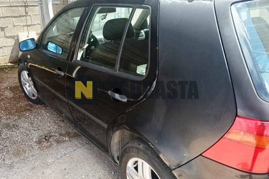 Volkswagen Golf 1.6 2001