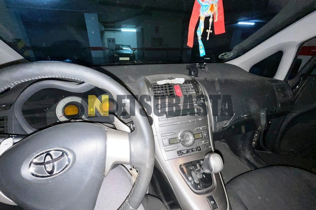 Toyota Auris 1.4 D-4D M/M 2009