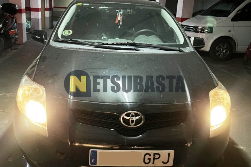 Toyota Auris 1.4 D-4D M/M 2009