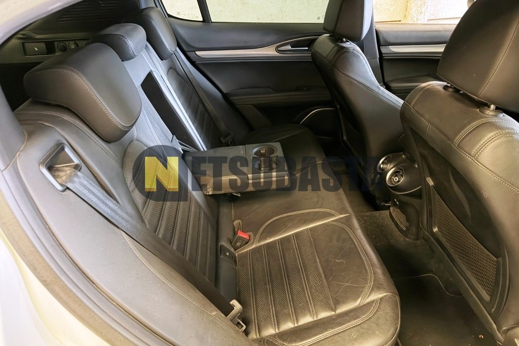 Alfa Romeo Stelvio 2.2 Diesel AT8 Q4 2019