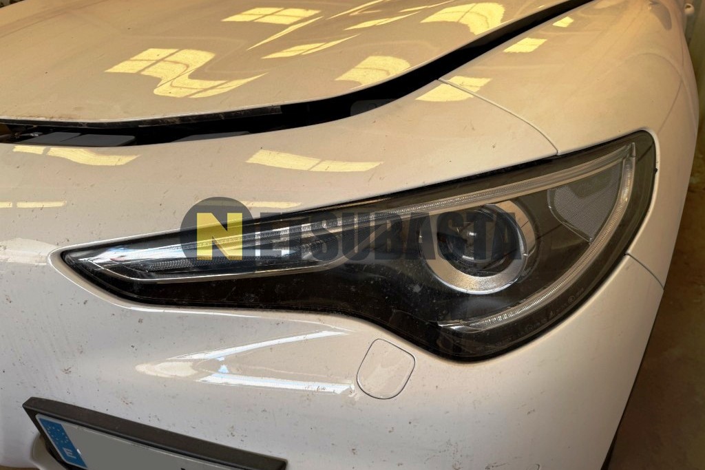 Alfa Romeo Stelvio 2.2 Diesel AT8 Q4 2019