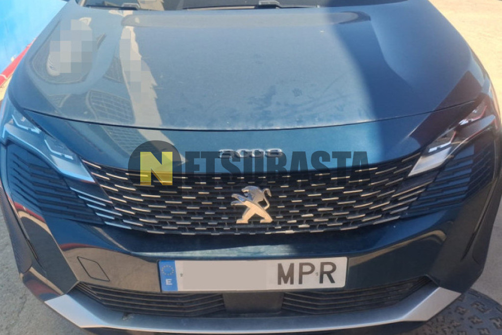 Peugeot 3008 Plug-In Hybrid e-EAT8 2024