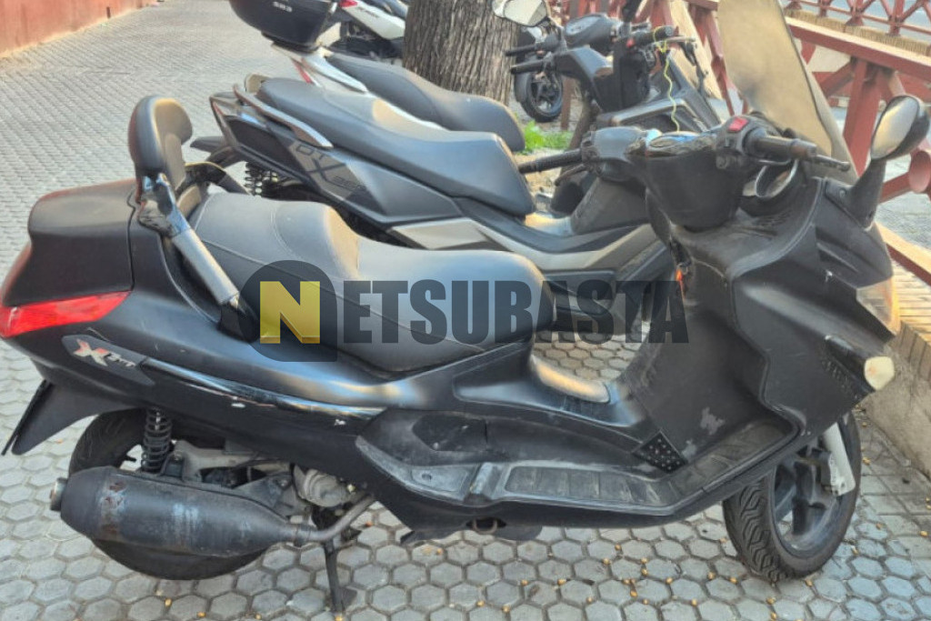 Piaggio X EVO 125 2014