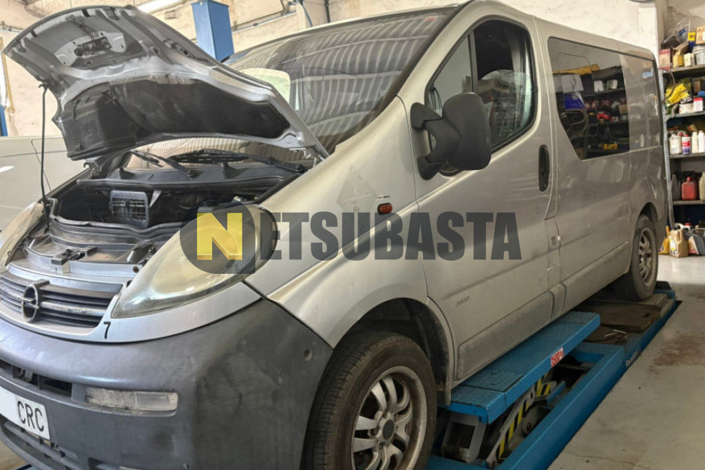 Subasta de Opel Vivaro 1.9 DTI 2004