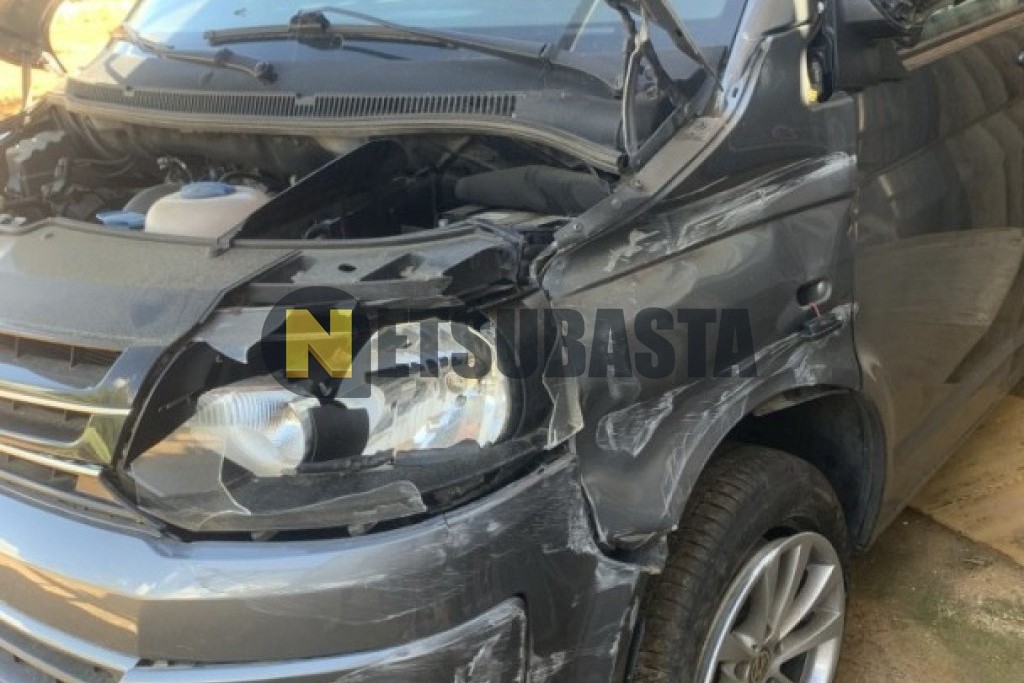Volkswagen Multivan 2.0 2012