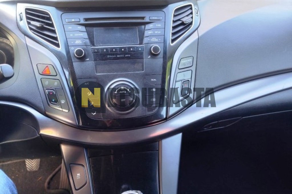 Hyundai i40 CW 1.7 CRDi BlueDrive 2012
