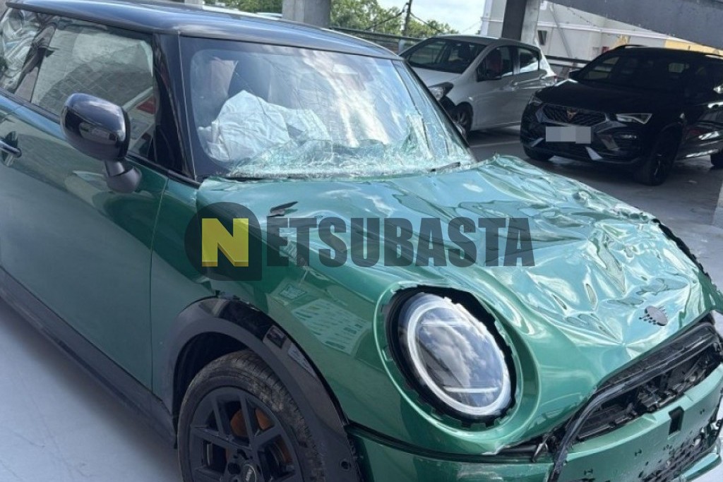 Mini Cooper C 2025