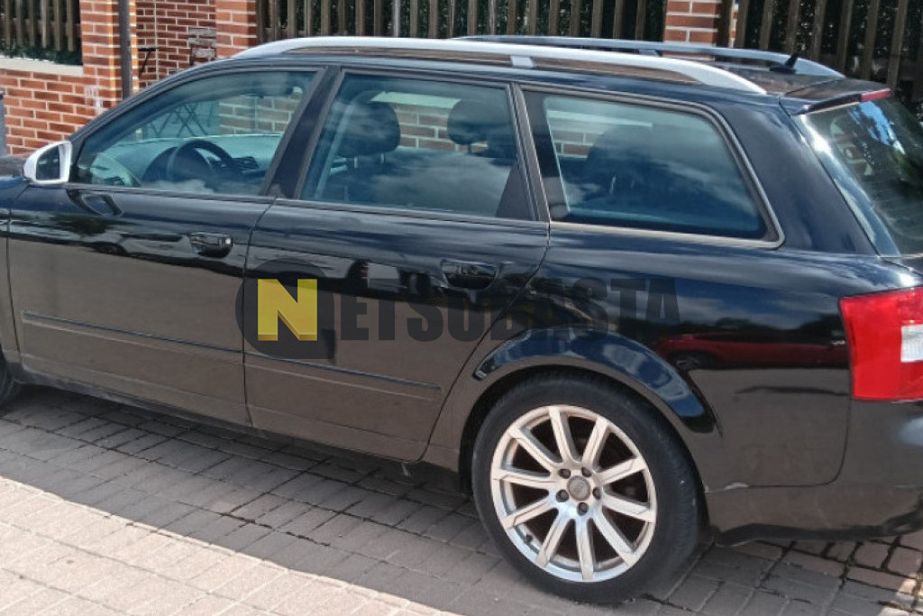 Audi A4 Avant 2.5 TDI multitronic 6 vel. 2002