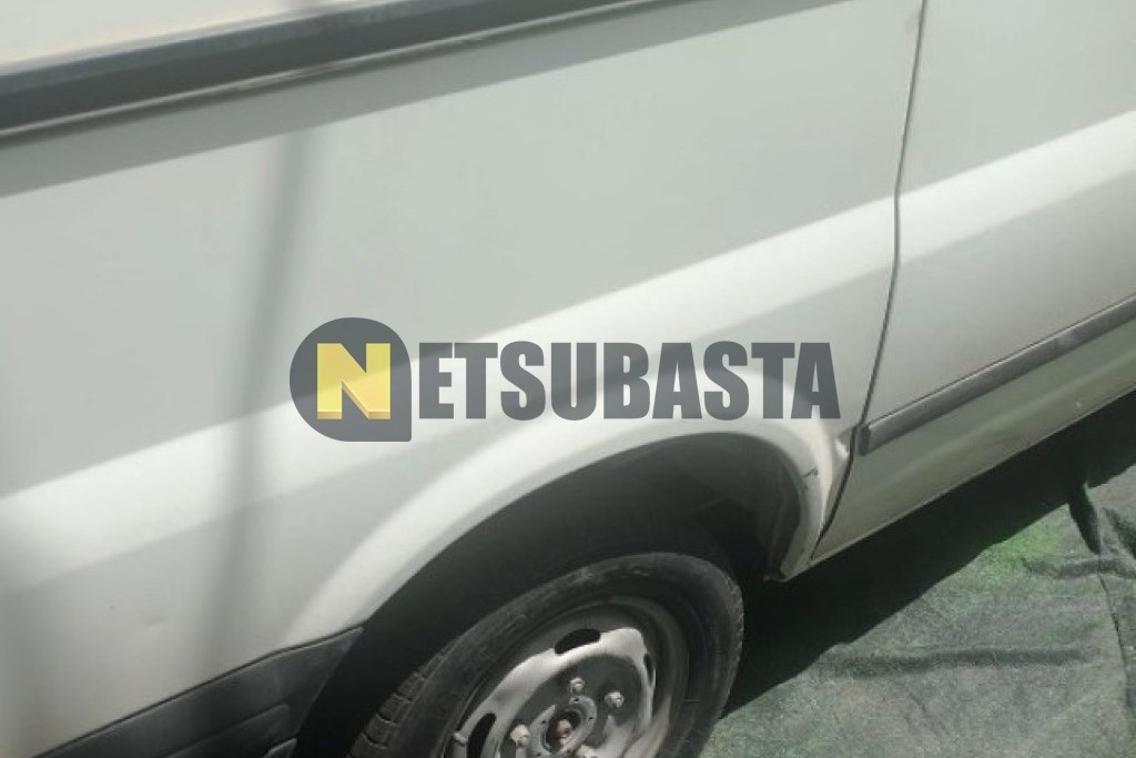 Ford Transit 2.0 TDdi 100 T260 2004