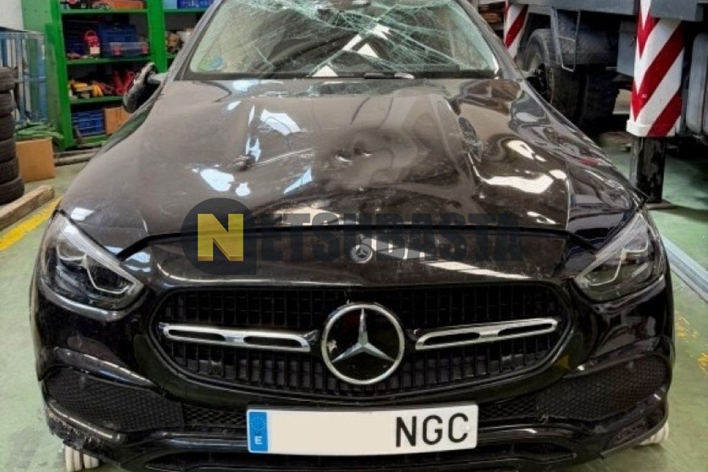 Mercedes-Benz C 220 d 4MATIC All-Terrain 2025