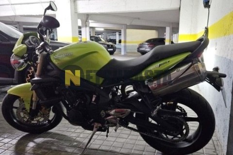 Triumph Street Triple 2007