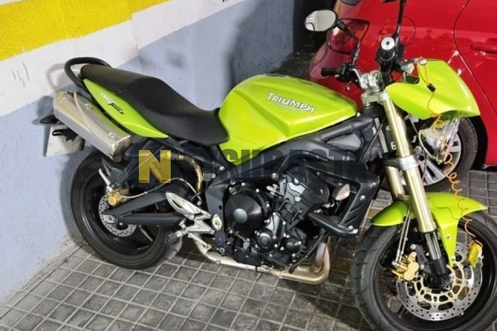 Triumph Street Triple 2007