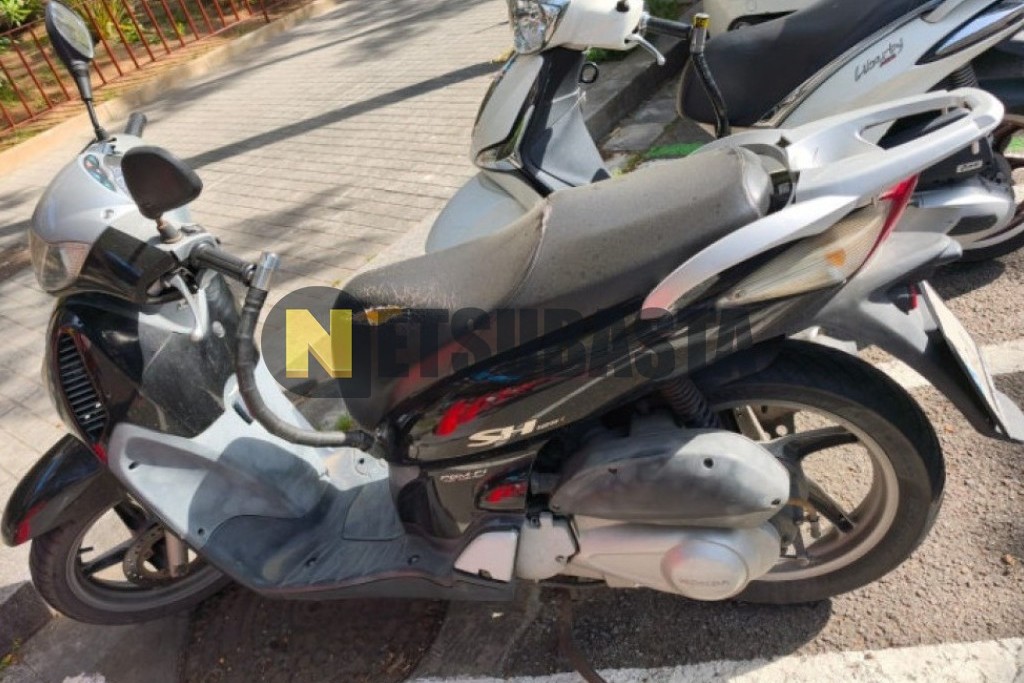 Honda SH 125i 2006