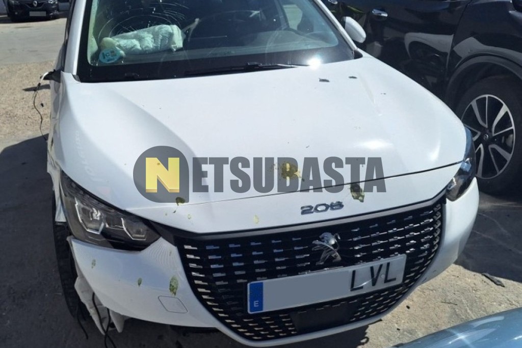 Peugeot 208 1.2 PureTech 2021