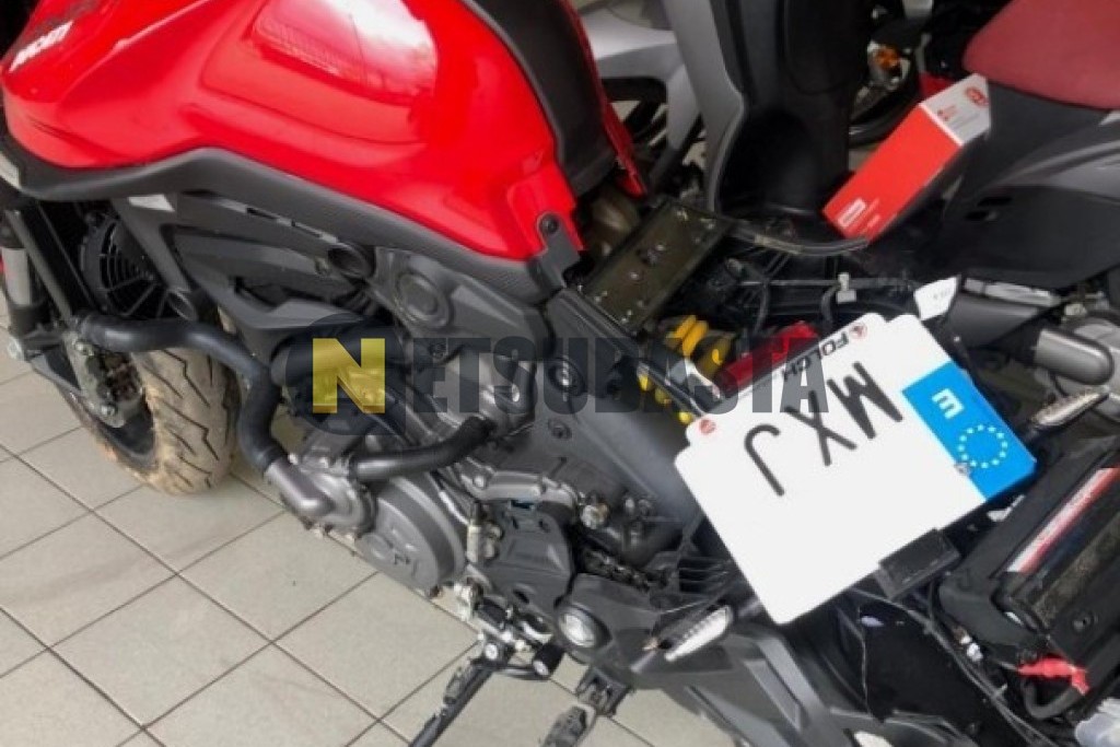 Ducati Monster 2024