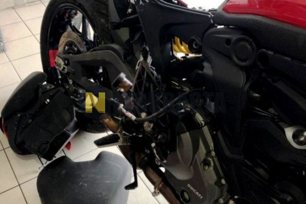 Ducati Monster 2024