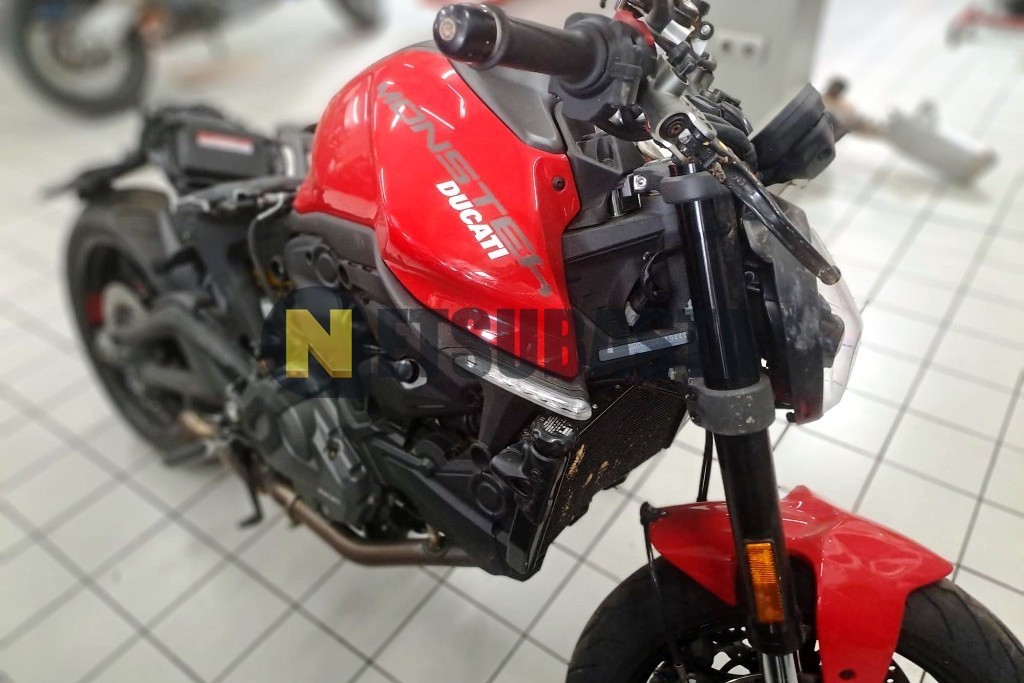 Ducati Monster 2024