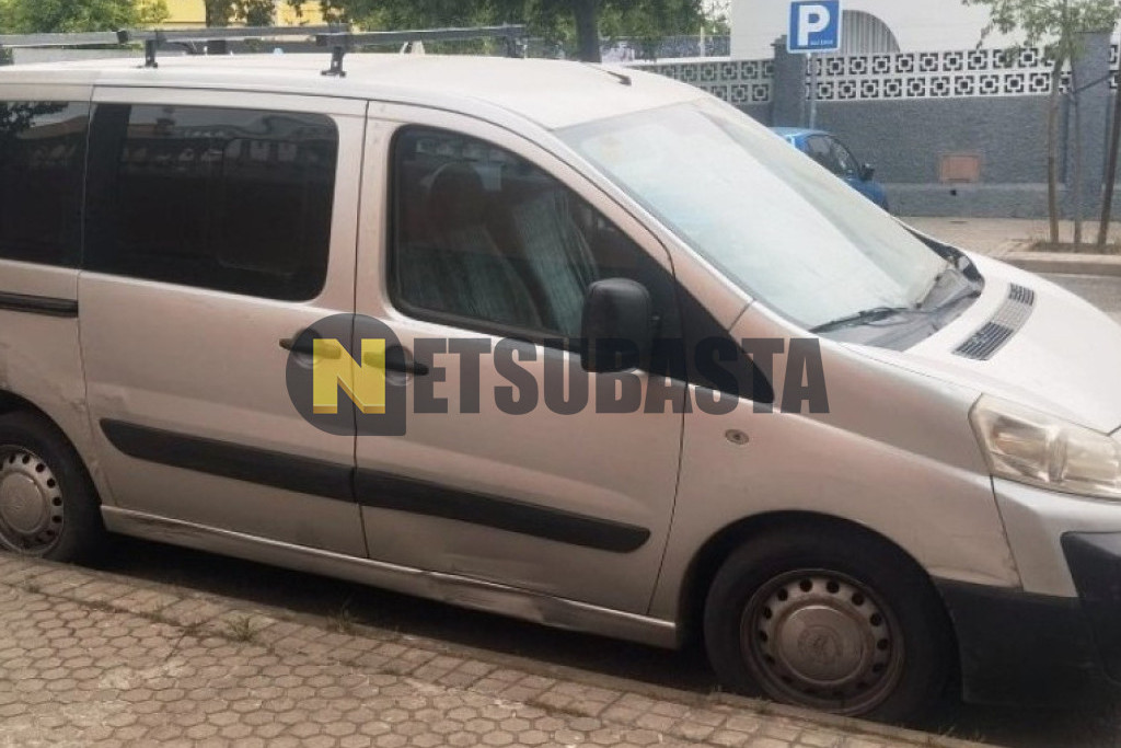 Citroën Jumpy Combi 2.0 HDi 2010