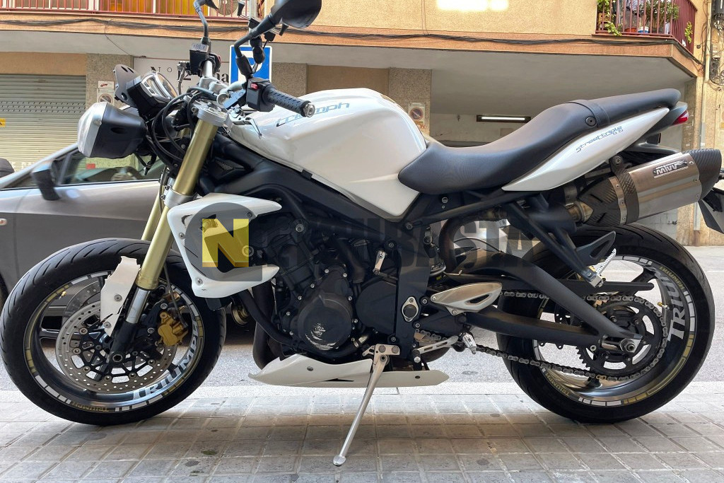Triumph Street triple 675 2012