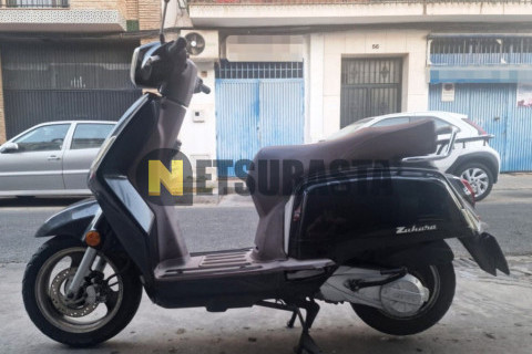 Yamaha XVS 1100 Drag Star 2005