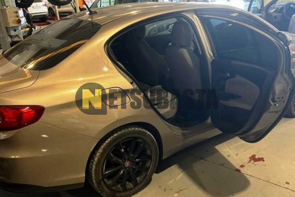Fiat Tipo Sedan 1.4 GLP 2018