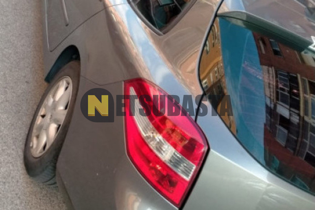 Renault Laguna Grand Tour 2.0 dCi 2009