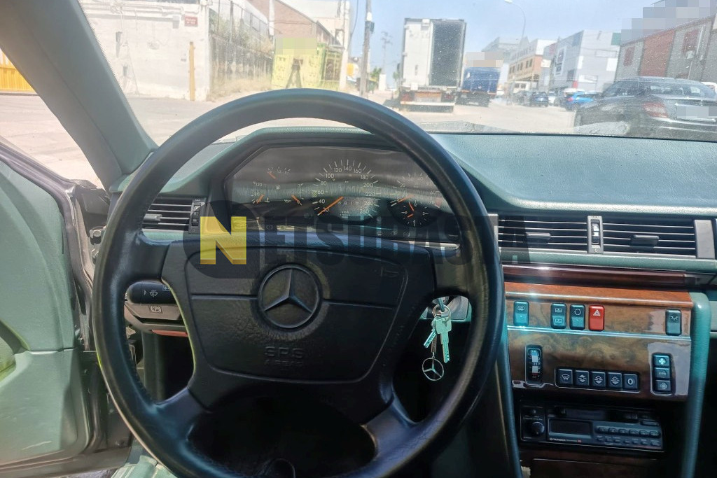 Mercedes-Benz 320 CE 1993