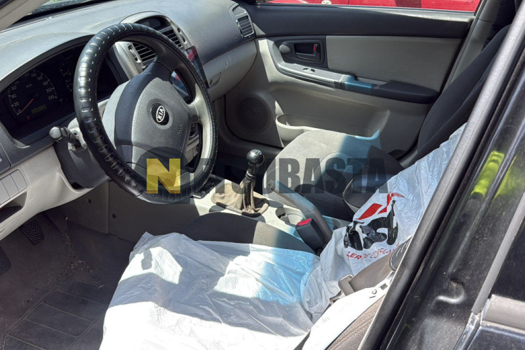 Kia Cerato 2.0 CRDi 2005