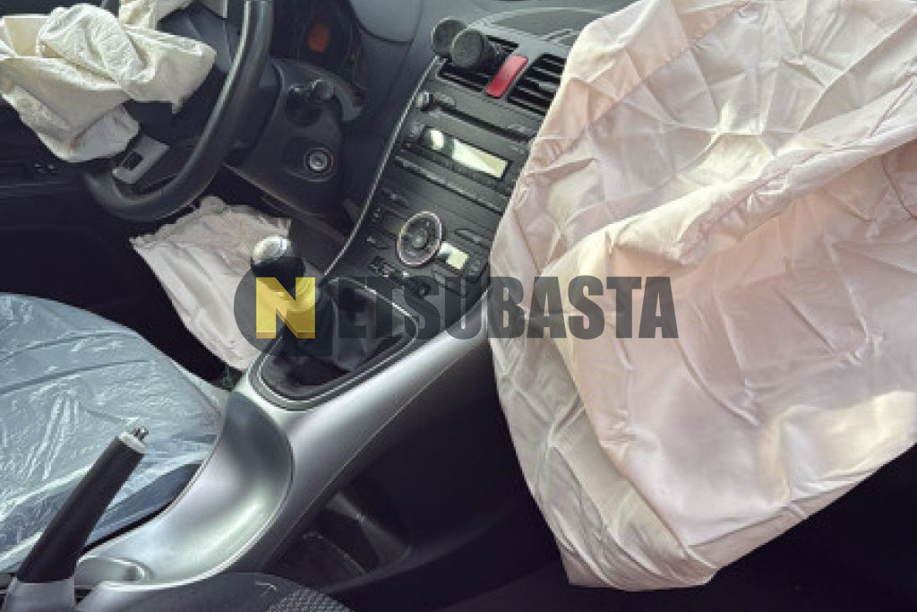 Toyota Auris 1.4 D-4D DPF 2010
