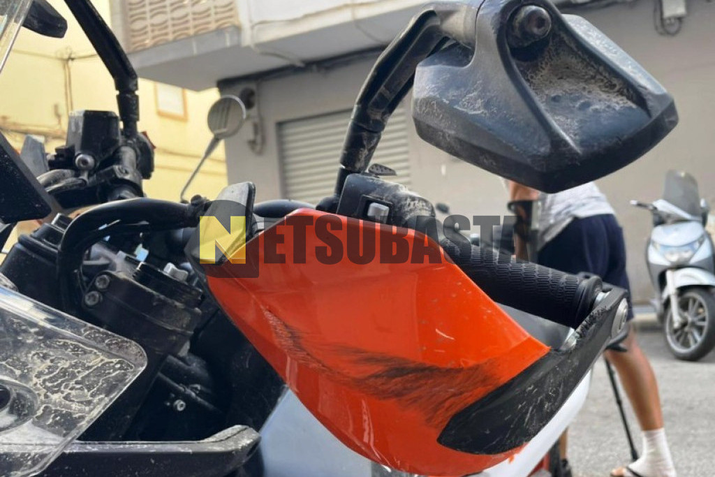 KTM 890 SMT 2024