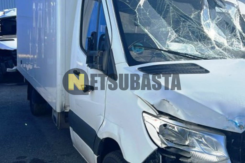Mercedes-Benz Sprinter 317 CDI Caja/Chasis 2025