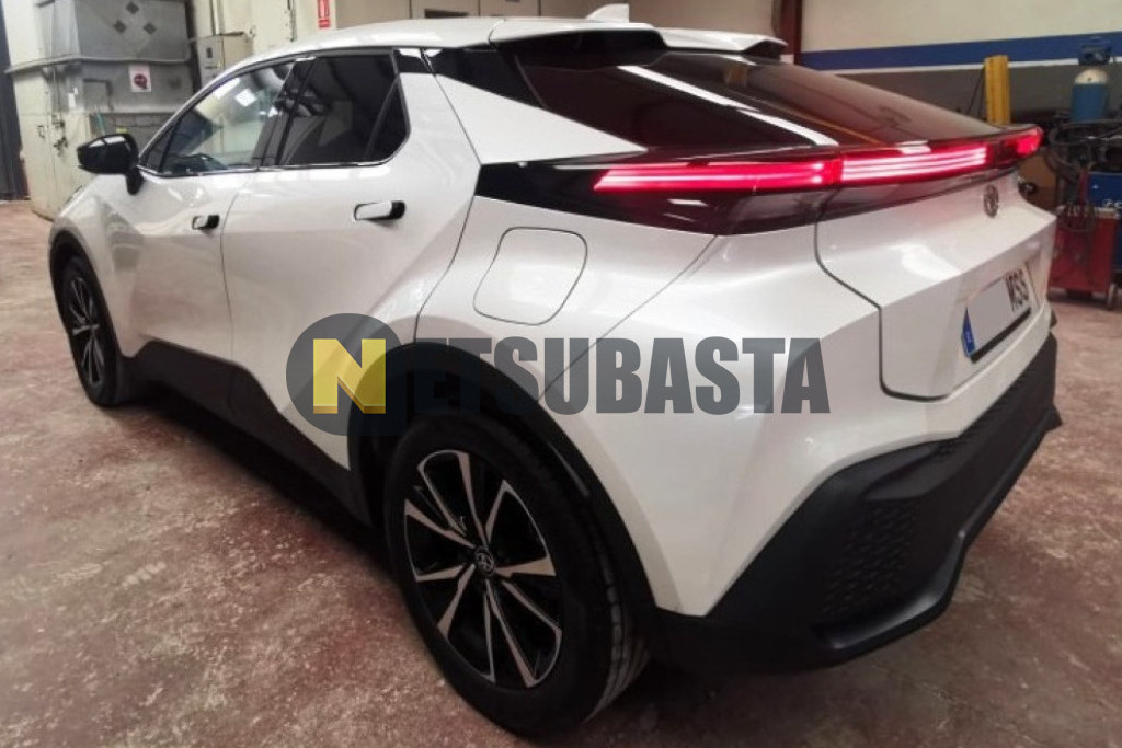 Toyota C-HR 200H 2024