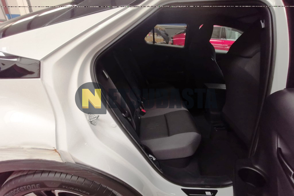 Toyota C-HR 200H 2024