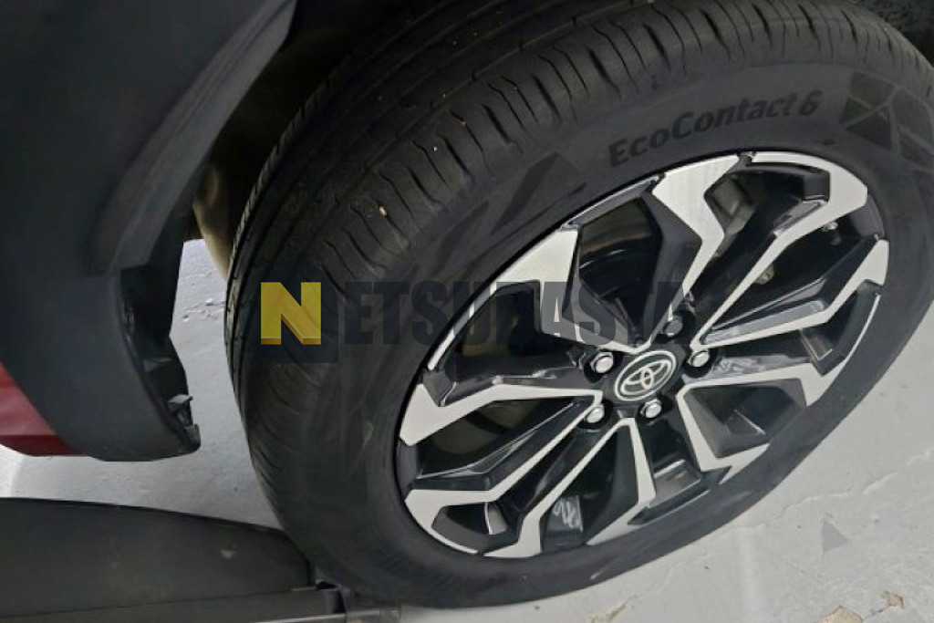 Toyota Yaris Cross Hybrid 120H 2024
