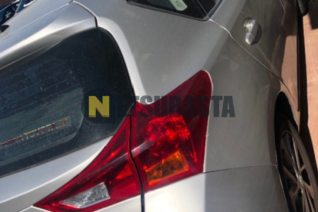 Toyota Auris 130 2013