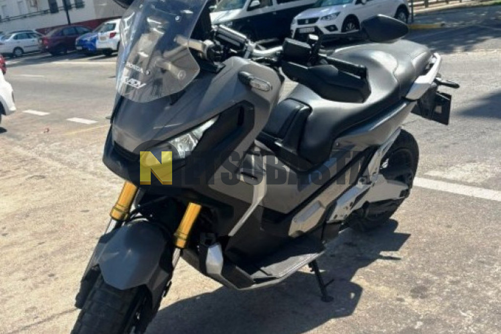 Honda X-ADV 750 2019