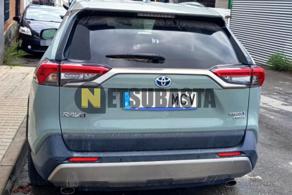 Toyota RAV4 Hybrid 220H 4x4 2022