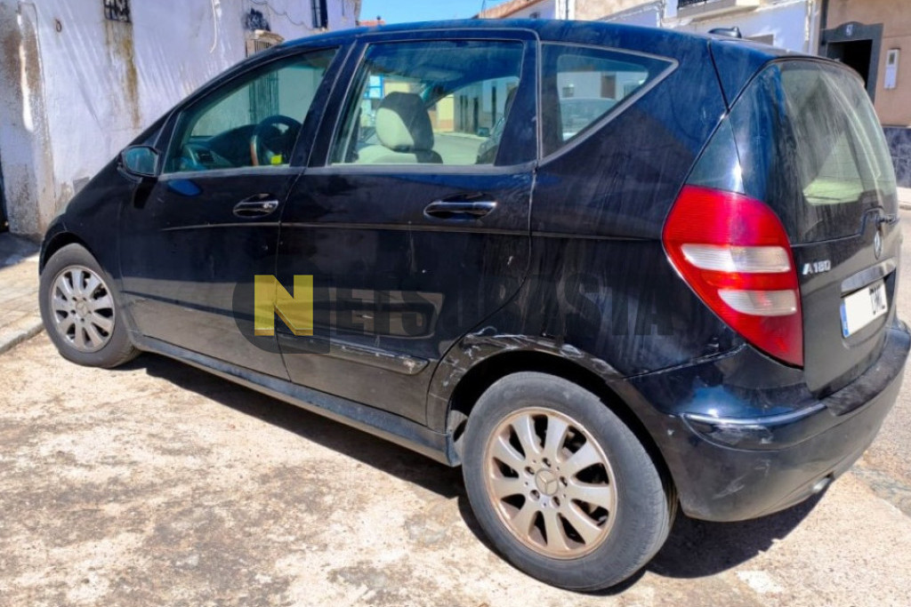 Mercedes-Benz A 180 CDI Aut. 2005