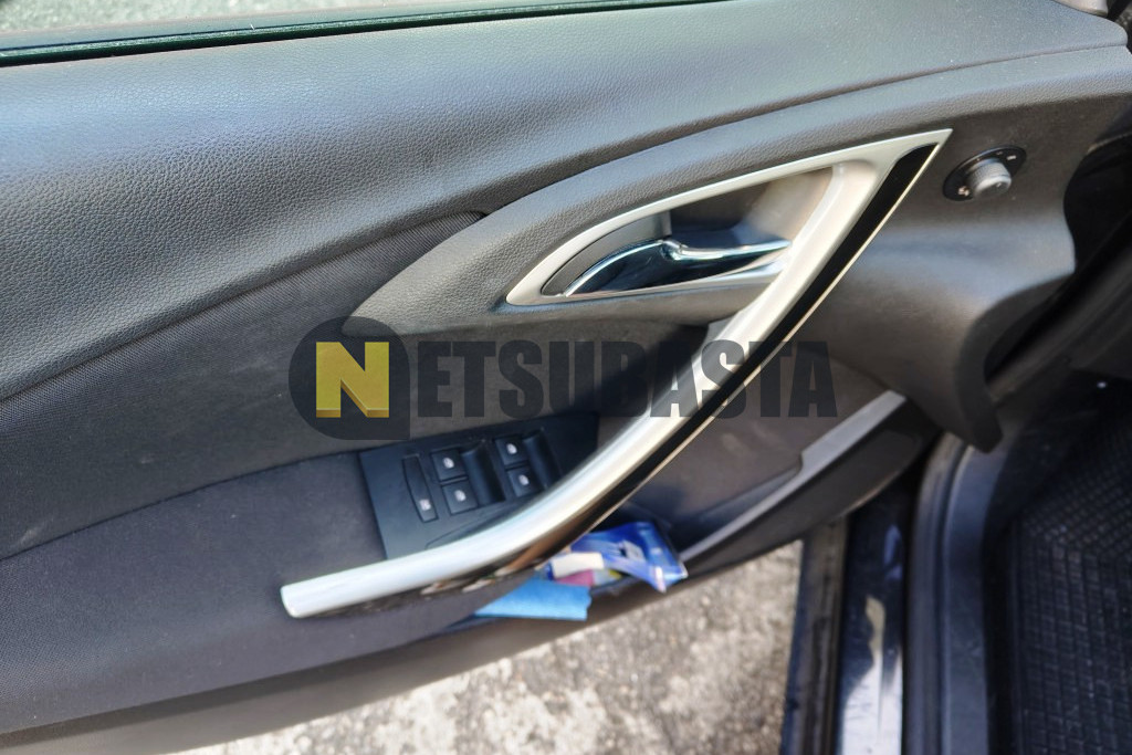 Opel Astra 1.6 CDTi 2014