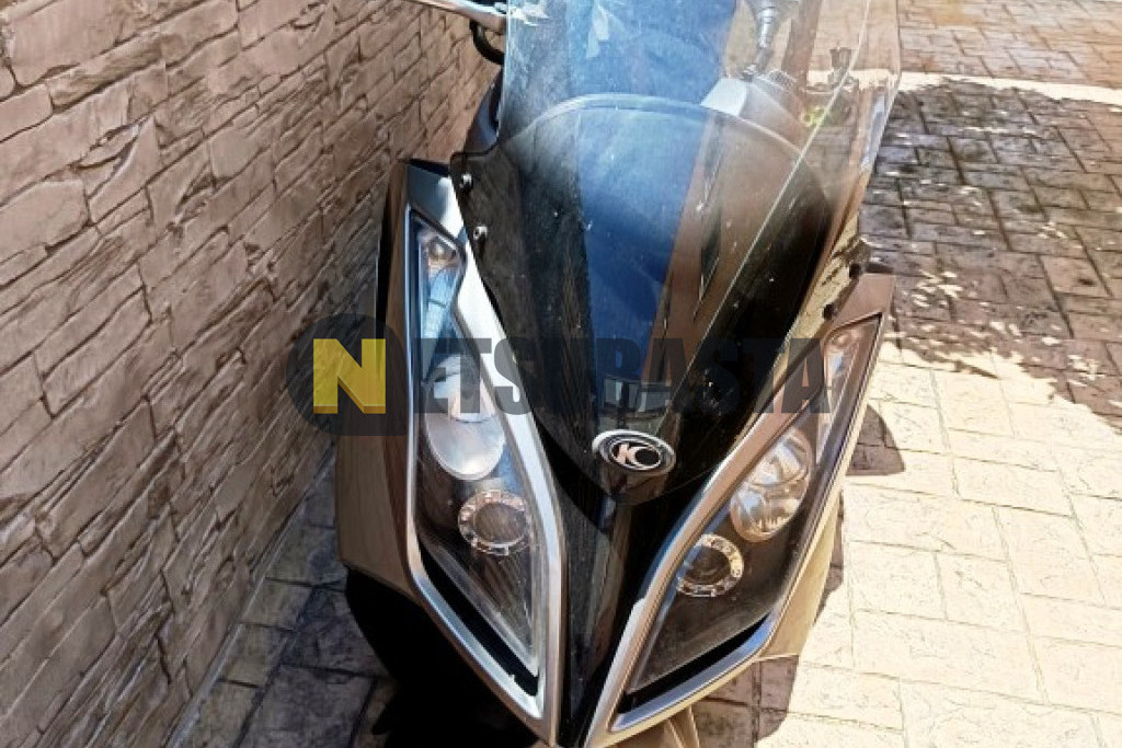 Kymco Super Dink 300i 2011