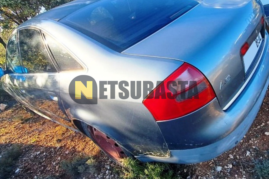 Audi A6 2.5 TDI quattro tiptronic 5 vel. 2001
