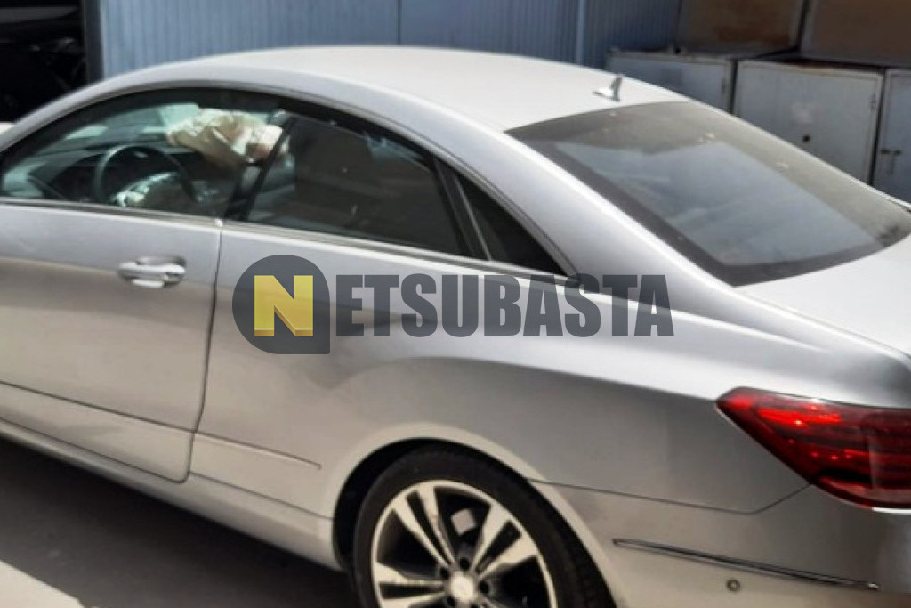 Mercedes-Benz E 220 BlueTEC Coupé Aut. 2016