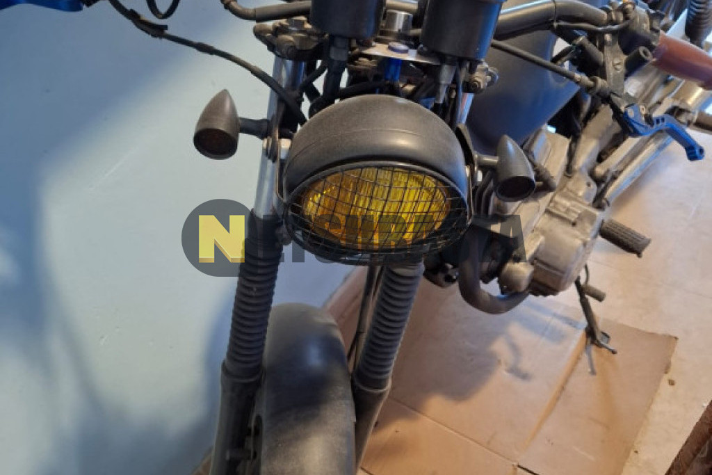 Honda CB 250 Two Fifty 1995