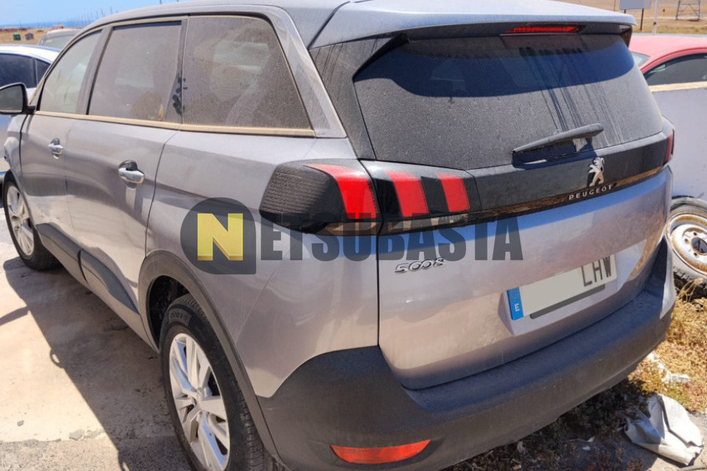 Peugeot 5008 1.2 PureTech 2020