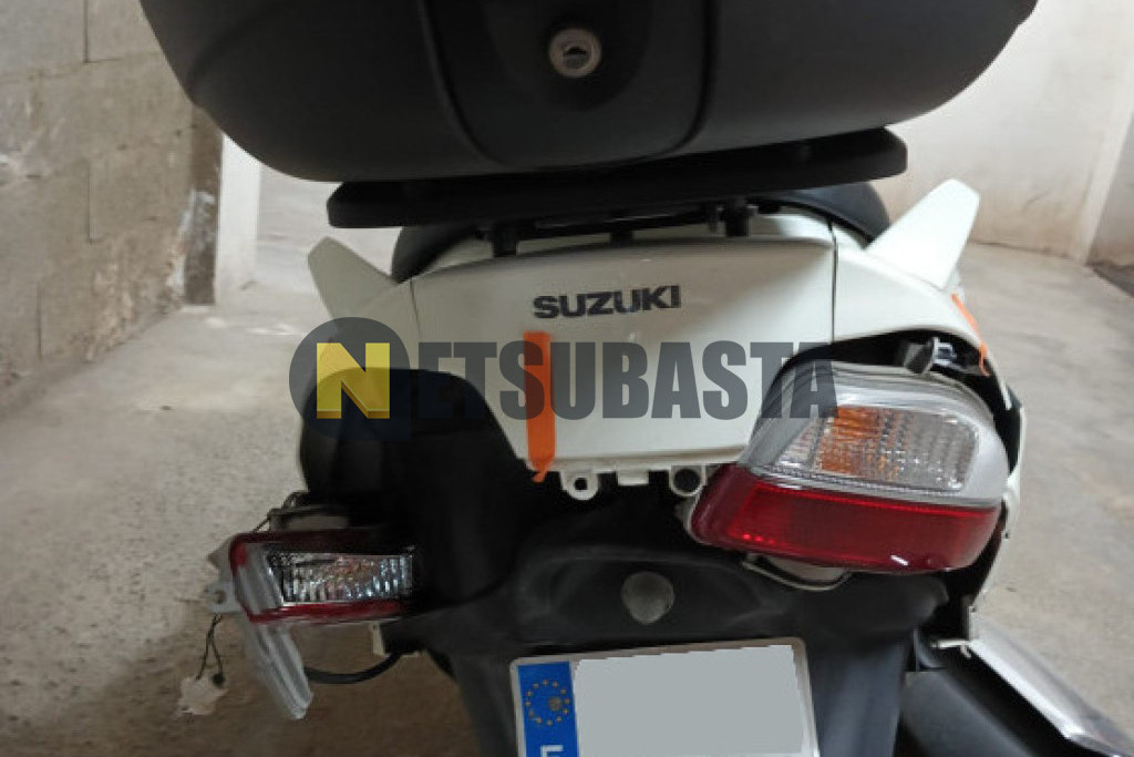 Suzuki Burgman 650 2012